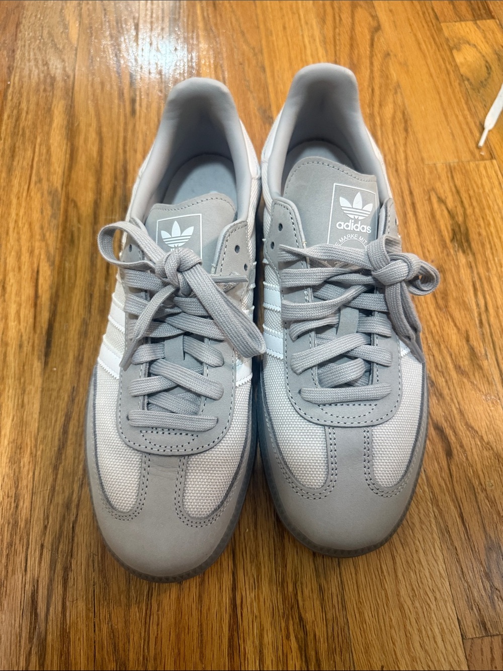 SAMBA adidas Light Gray and White Low-Top Sneakers